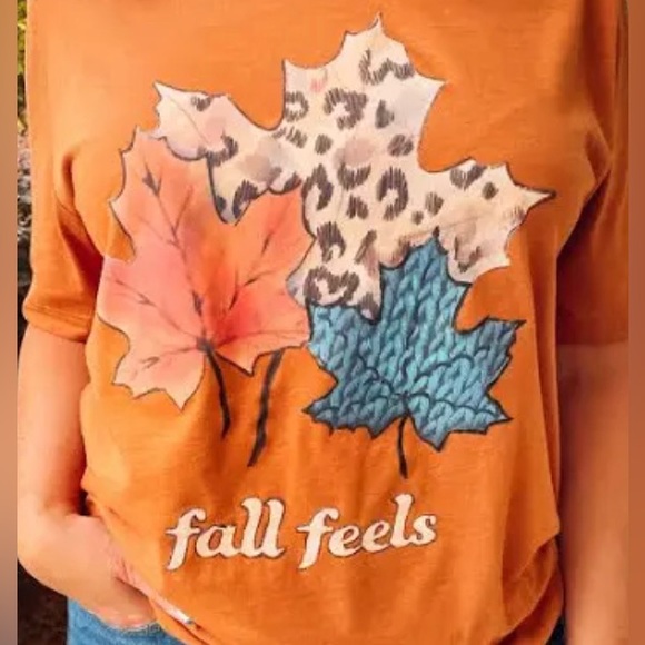 NWT Haute Mess “Fall Feels” Leaves Tee - Picture 6 of 7